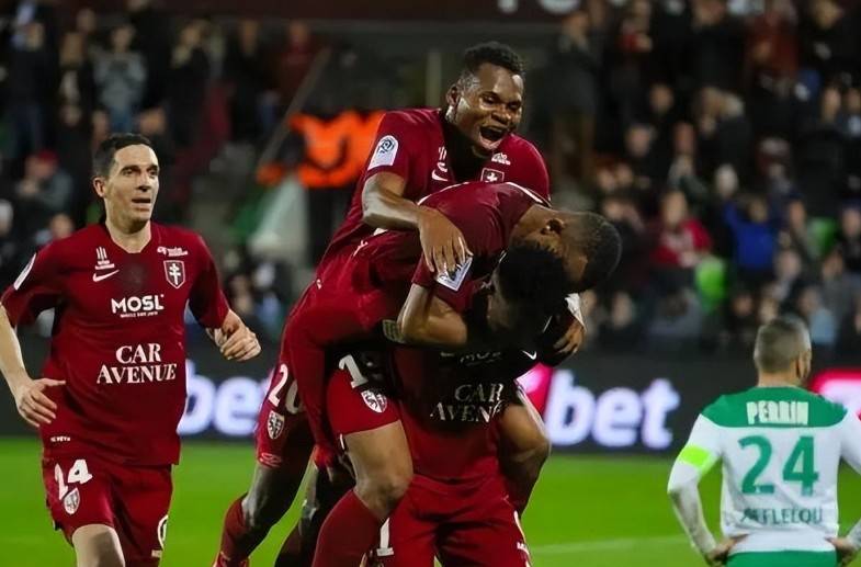 法甲：兰斯VS梅斯 今日最新比分预测 赛前资讯