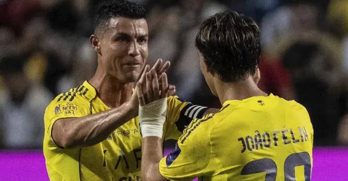 重磅热搜!41岁C罗或将重返欧洲,5000万欧解约金背后的德甲逆袭计划