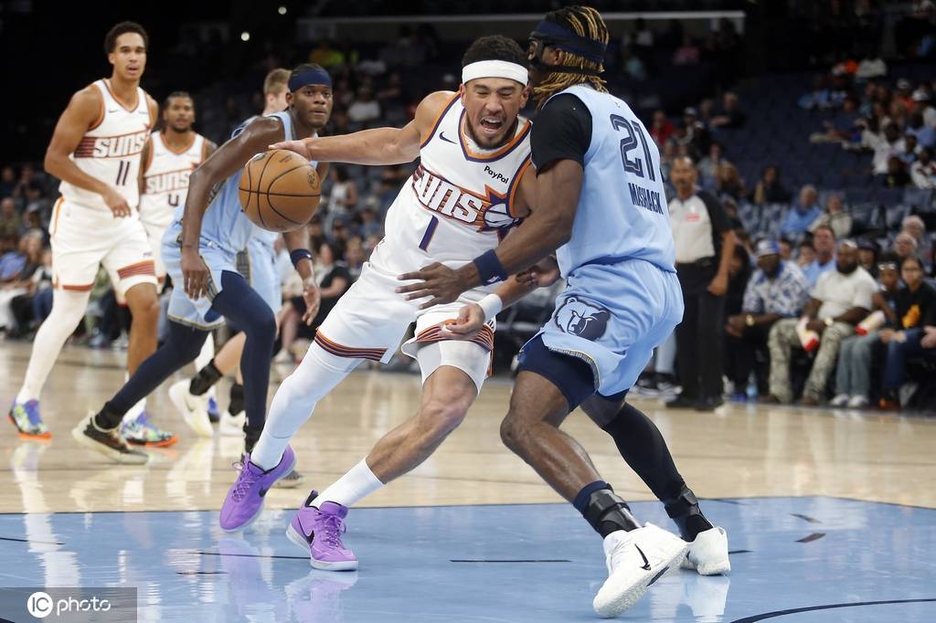 布克36分格林21+6 伯顿17分太阳大胜灰熊